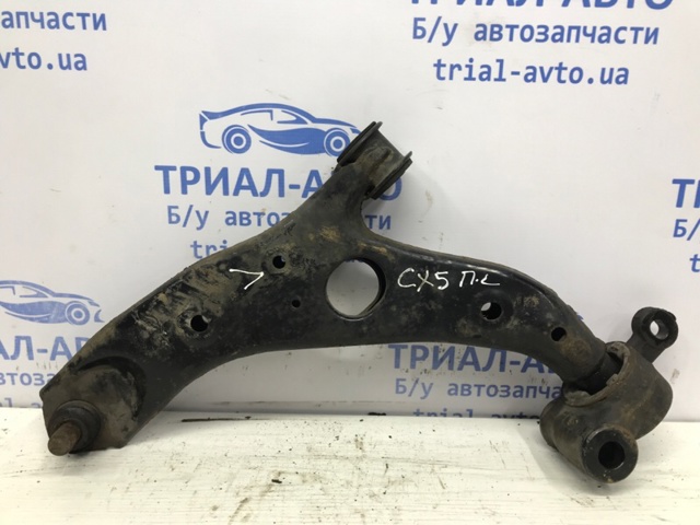 Левый рычаг передней нижней подвески KA0G34350 MAZDA