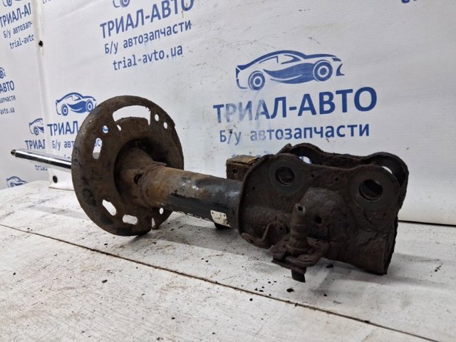 MAZDA KA0T34900A Амортизатор передний левый в наличии Ужгород