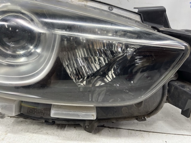 Фара правая KD3151030 MAZDA