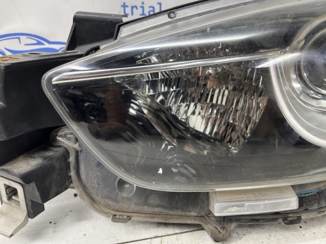 Фара KD3151040 MAZDA