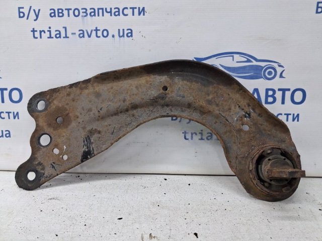 KD3528200B MAZDA Рычаг (тяга) задней подвески продольный нижний правый купить в Украина