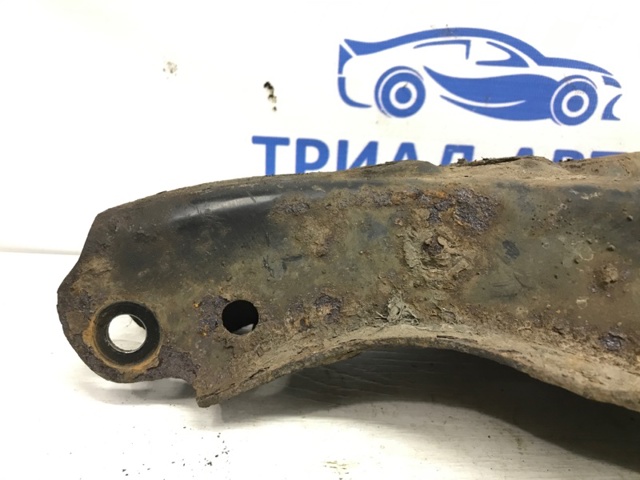 KD3528300 MAZDA Рычаг задней подвески нижний правый купить в Николаев