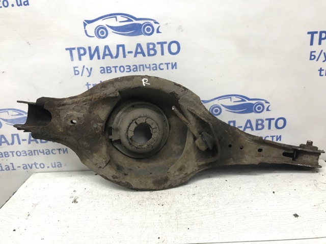 MAZDA KD3528350 Рычаг задней подвески нижний левый в наличии Житомир