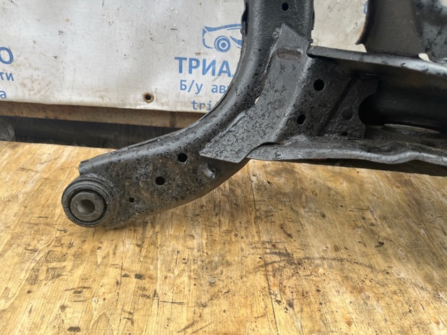 MAZDA KD352880XC Подрамник задний в наличии Ирпень