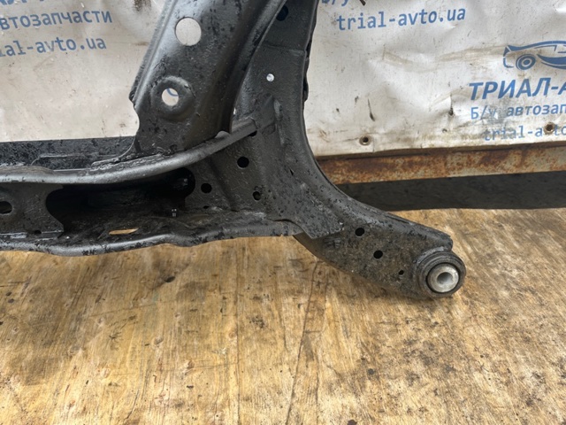 KD352880XC MAZDA Балка задней подвески (подрамник) купить в Полтава