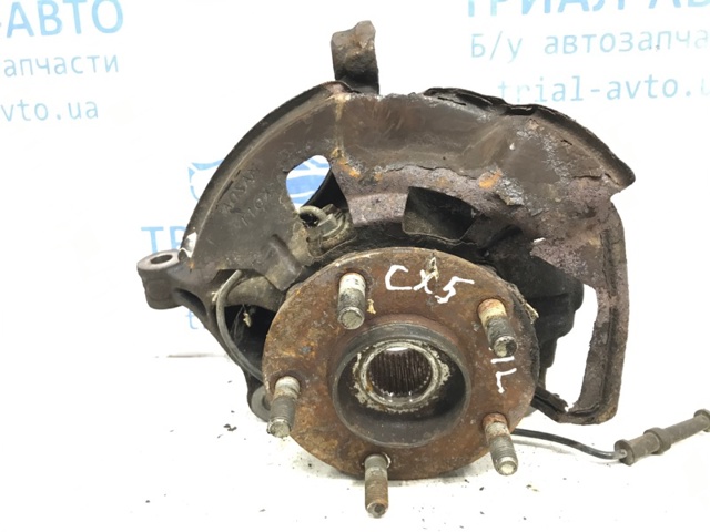 MAZDA KD3533031A Цапфа передняя левая в наличии Чернигов