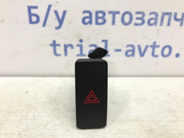 Кнопка аварийной сигнализации KD45664H0 MAZDA