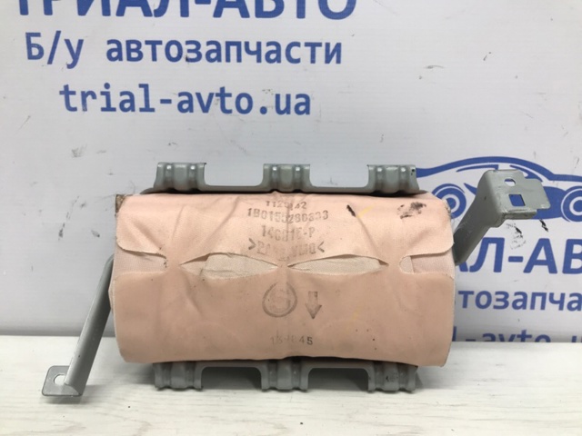 Подушка безопасности (AIRBAG) пассажирская KD4757K50 MAZDA