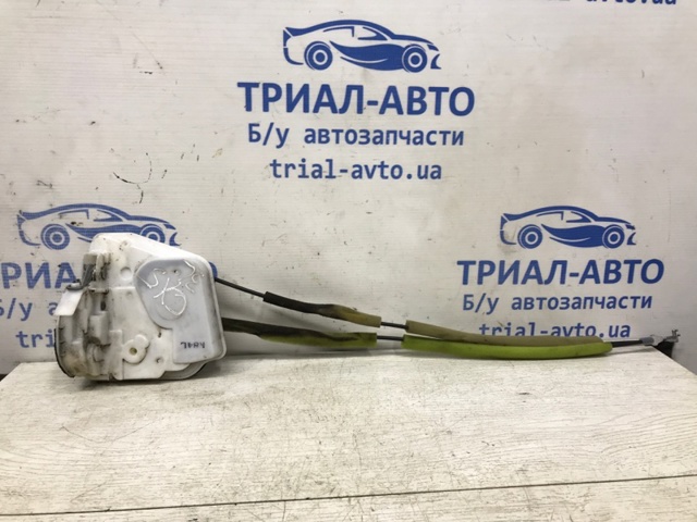 Замок задней двери, левой KD4773310 MAZDA
