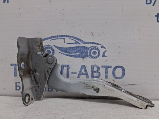 Шарнир капота правый KD5352410 MAZDA
