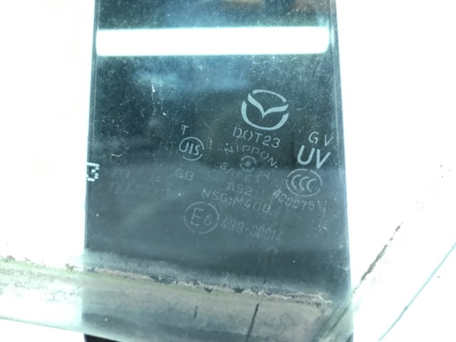 MAZDA KD5359510 Стекло двери передней левой в наличии Одесса