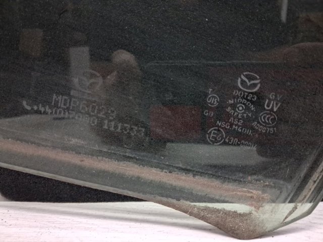 KD5359510A MAZDA Стекло двери передней левой купить в Ужгород