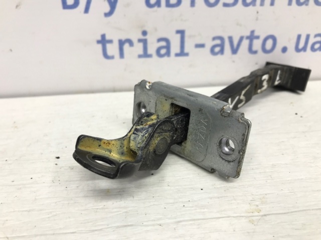 KD5372270 Ограничитель задней двери купить Чернигов