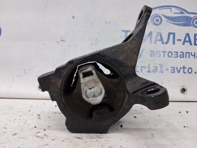 KD6239070B MAZDA Подушка (опора) двигателя левая купить в Павлоград