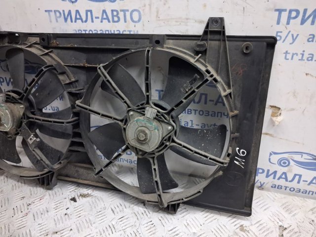 MAZDA L51015025C Диффузор радиатора охлаждения, в сборе с мотором и крыльчаткой в наличии Ирпень