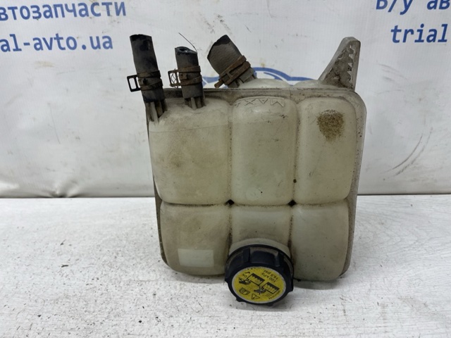 Бачок расширительный LF5015350C MAZDA