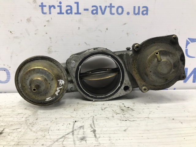 Дроссельная заслонка ME203374 MITSUBISHI