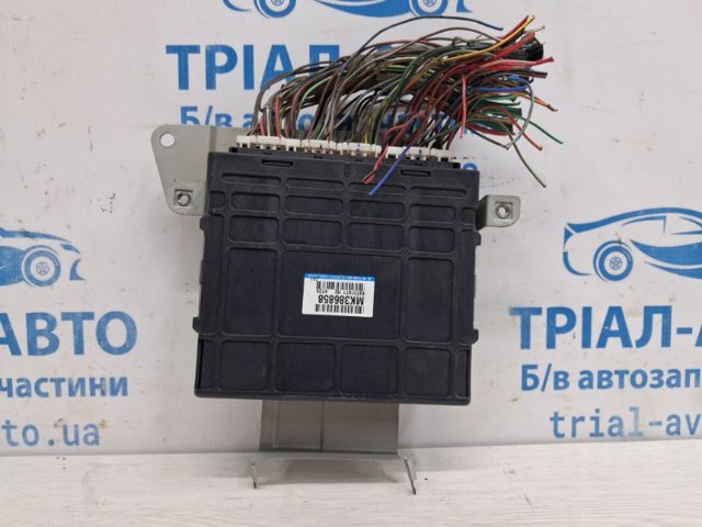 Компьютер двигателя MK386858 MITSUBISHI
