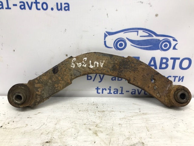 Рычаг задней подвески верхний левый и правый MN100086 MITSUBISHI