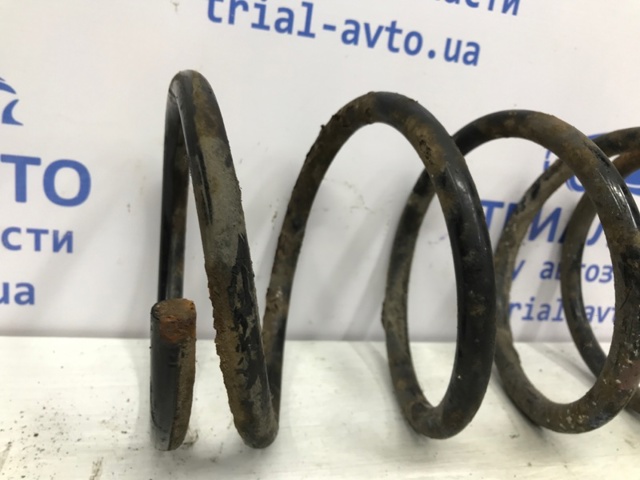 MITSUBISHI MN101531 Передняя пружина в наличии Черновцы