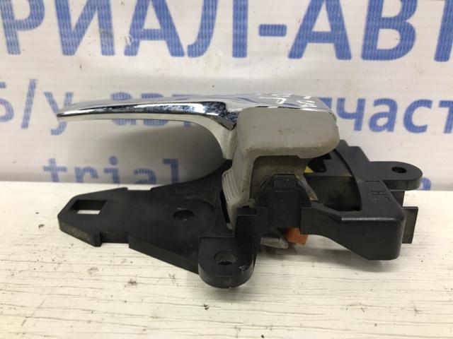 MITSUBISHI MN105359 Ручка двери левой внутренняя передняя/задняя в наличии Хмельницкий