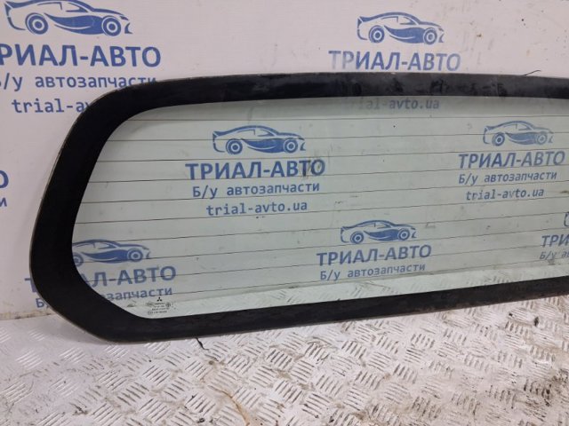 MITSUBISHI MN117500 Стекло кабины заднее в наличии Черновцы