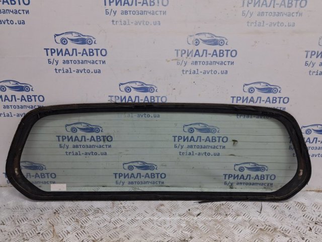 MN117500 Стекло кабины заднее купить Львов