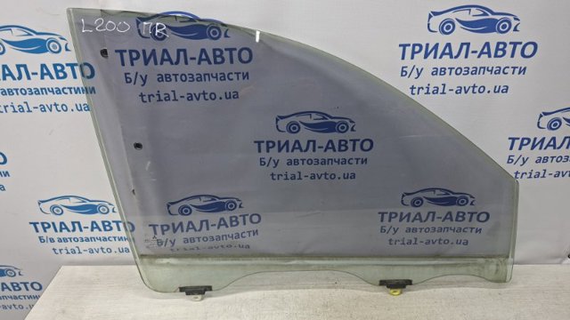 Стекло передней двери, правой MN117598 MITSUBISHI