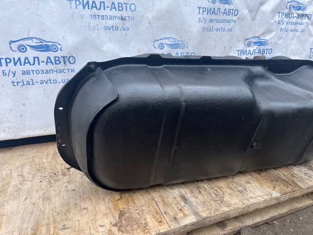 MN120096 MITSUBISHI Бак топливный купить в Павлоград
