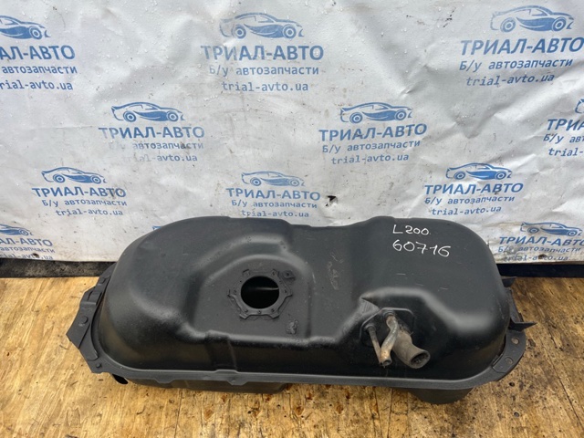 MN120096 Бак топливный купить Житомир