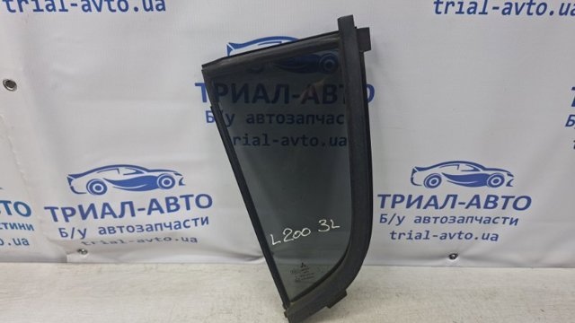 Уголок задней левой двери MN136793 MITSUBISHI