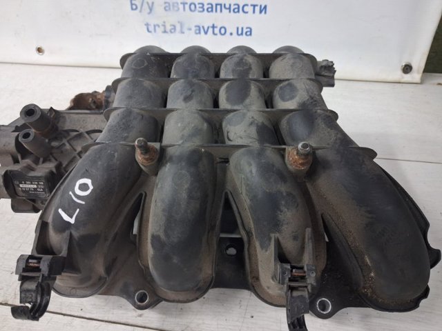 Впускной коллектор MN143823 MITSUBISHI