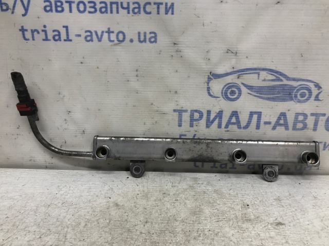 MN143973 MITSUBISHI Распределитель топлива (рампа) купить в Каменское