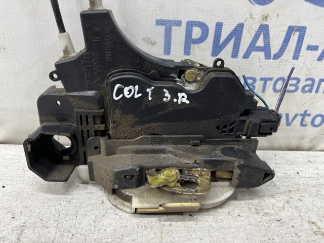 Замок задней двери, правой MN145942 MITSUBISHI