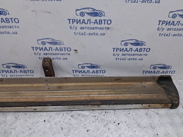 MITSUBISHI MN146128 Подножка правая в наличии Сумы