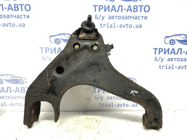 Передний нижний рычаг MN150412 MITSUBISHI