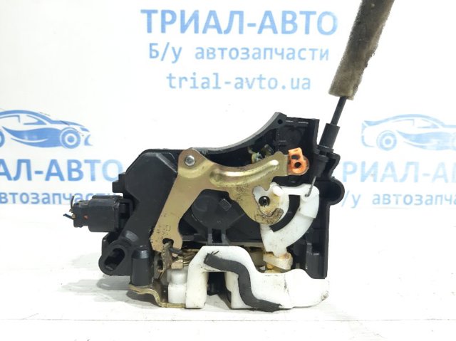 MITSUBISHI MN159236 Замок передней правой двери в наличии Запорожье
