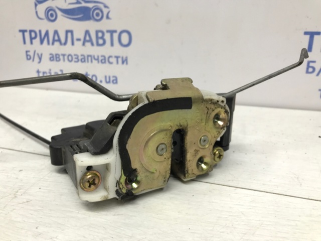 MITSUBISHI MN159934 Замок передней правой двери в наличии Черновцы
