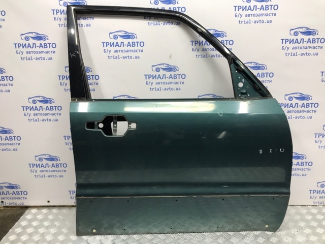 Пассажирская передняя дверь MN161226 MITSUBISHI