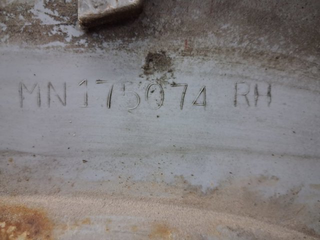 MITSUBISHI MN175074 в наличии Украина