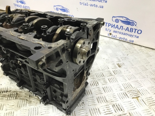 MN980001 Блок цилиндров двигателя купить Павлоград