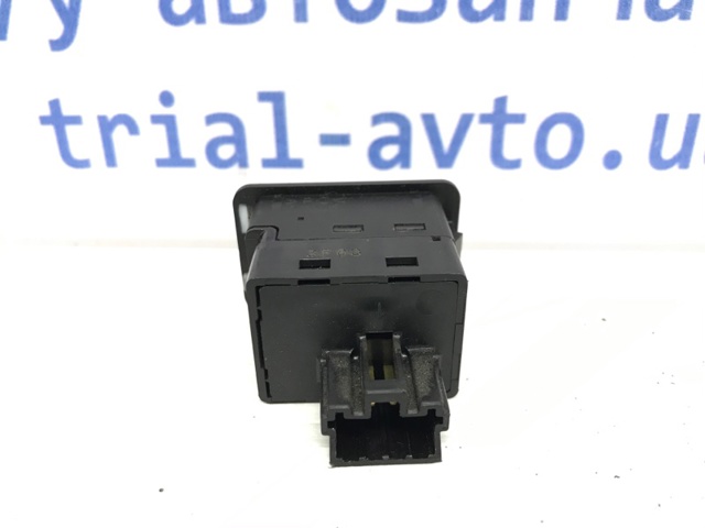 MR117576 MITSUBISHI Кнопка (регулятор) корректора фар купить в Чернигов