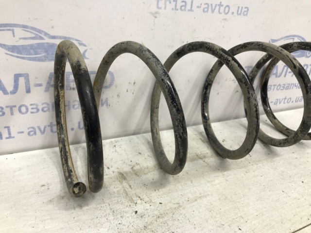MR210763 MITSUBISHI Задняя пружина купить в Кривой Рог