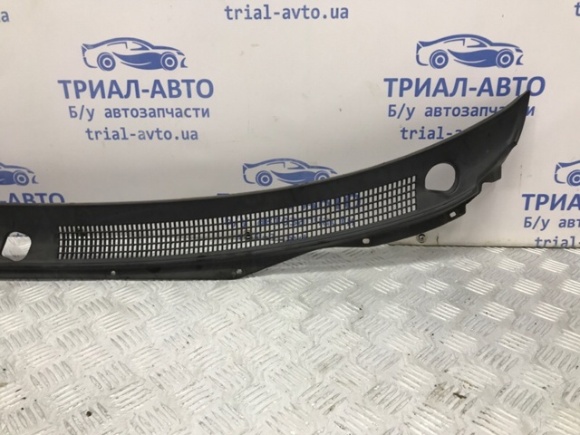 MR221996 Водосток лобового стекла, жабо купить Украина
