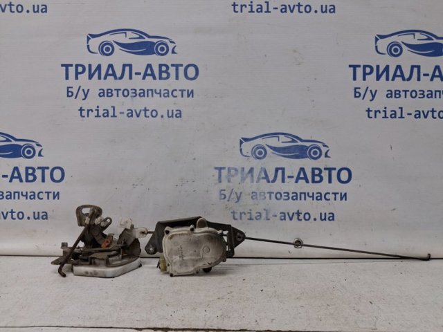 Замок задней двери, левой MR313409 MITSUBISHI