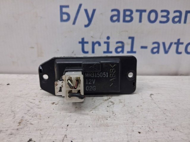MR315051 MITSUBISHI Резистор (сопротивление) вентилятора печки (отопителя салона) купить в Львов