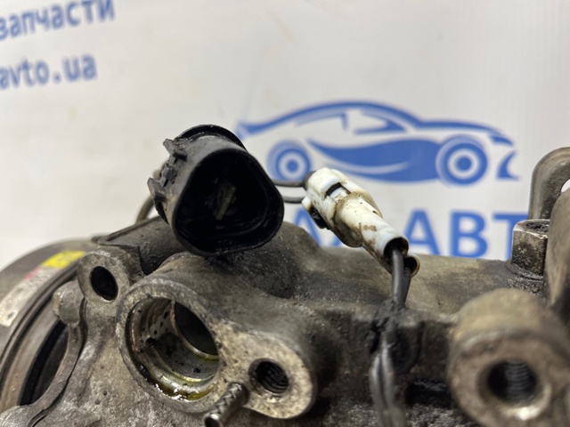 Компрессор кондиционера MR315442 MITSUBISHI