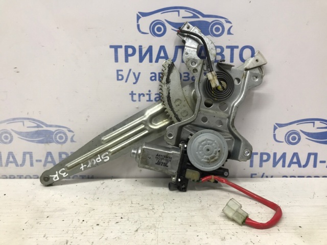 Стеклоподъемник задней правой двери MR335006 MITSUBISHI