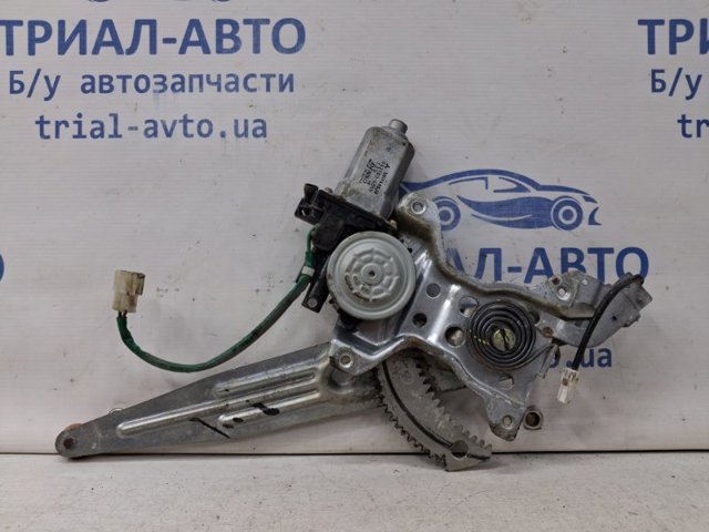 MR335006 Механизм стеклоподъемника двери задней правой купить Каменское