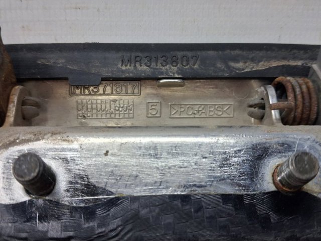 MR371041 Ручка двери передней наружная левая купить Ровно